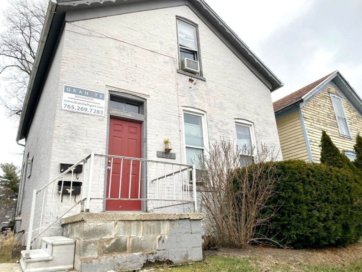 Lafayette Apartment: 1708 Main Street