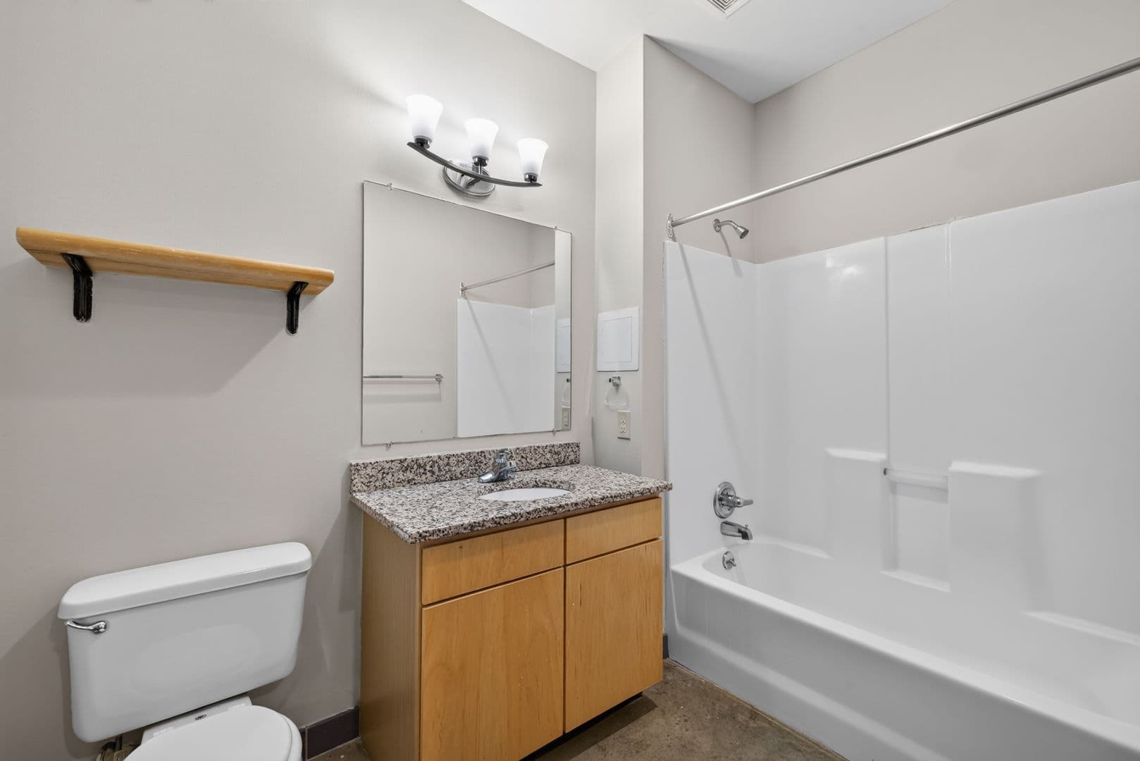 Bloomington Apartment: 219 E. 7th St.