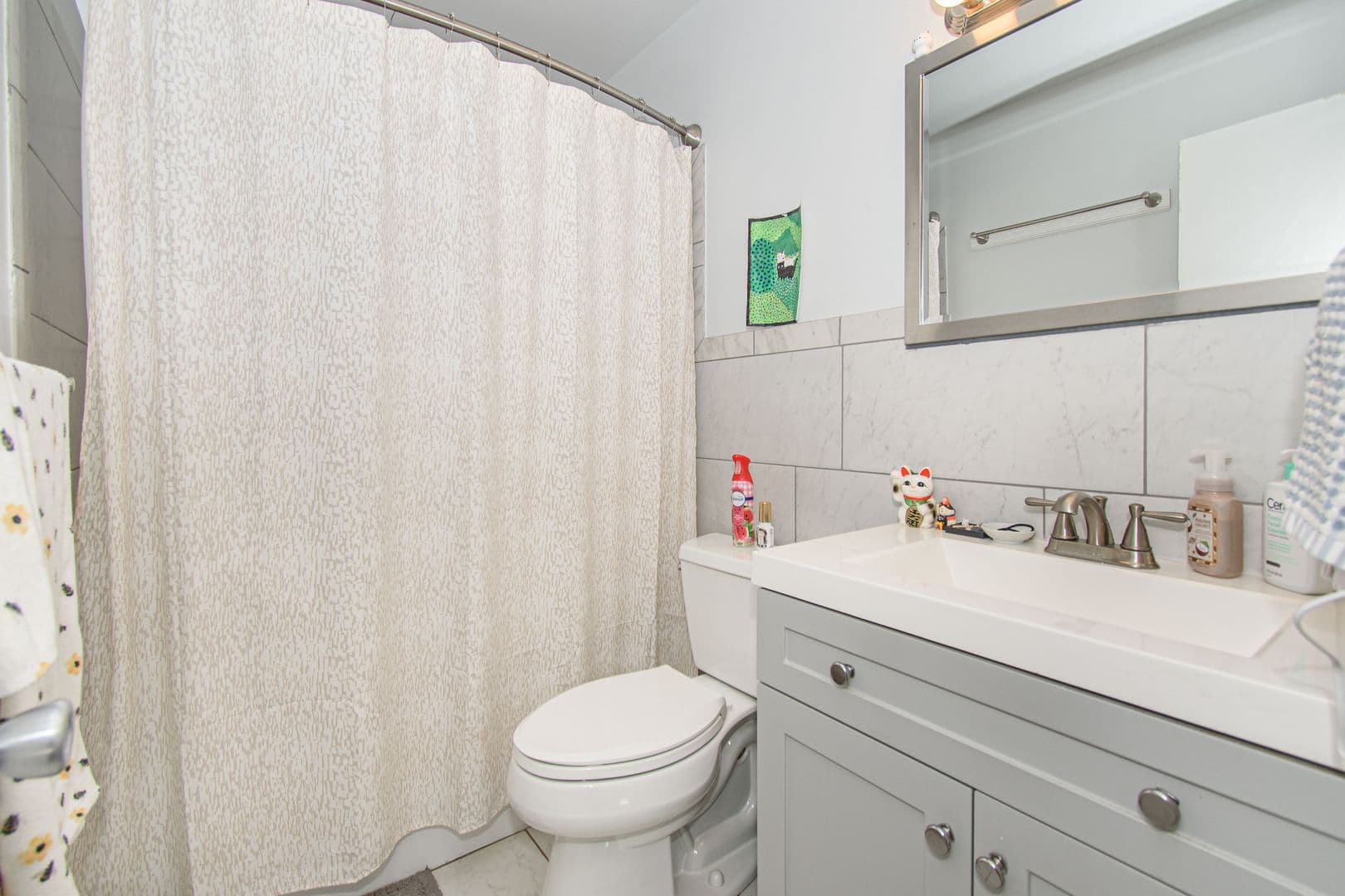 Blacksburg House: 222 Huntington Ln