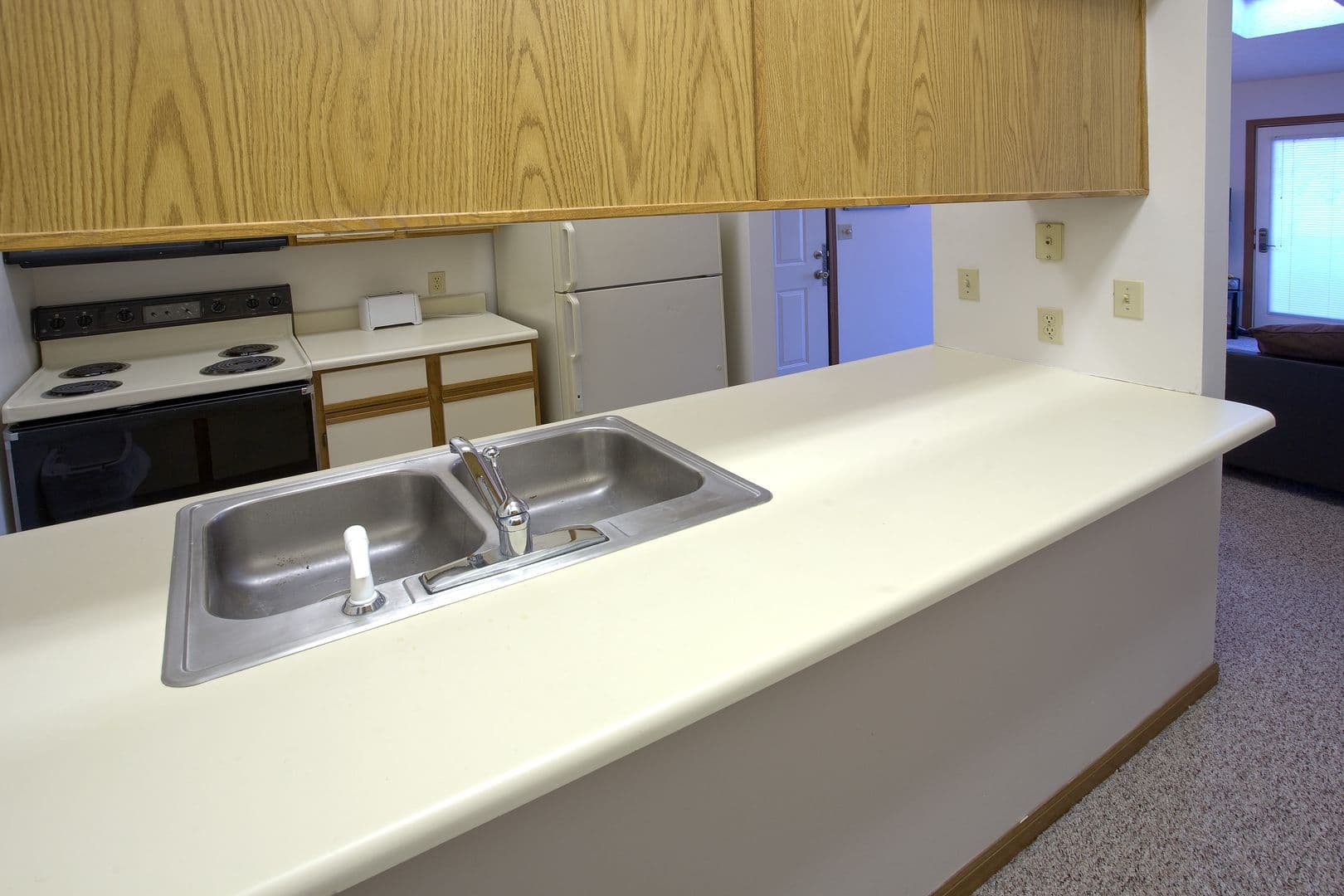 Lafayette Apartment: 705 N. 5th Street