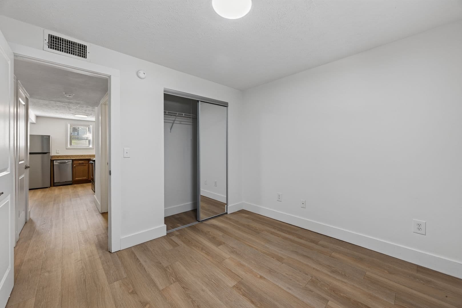 Bloomington Apartment: 400 S. Henderson St.