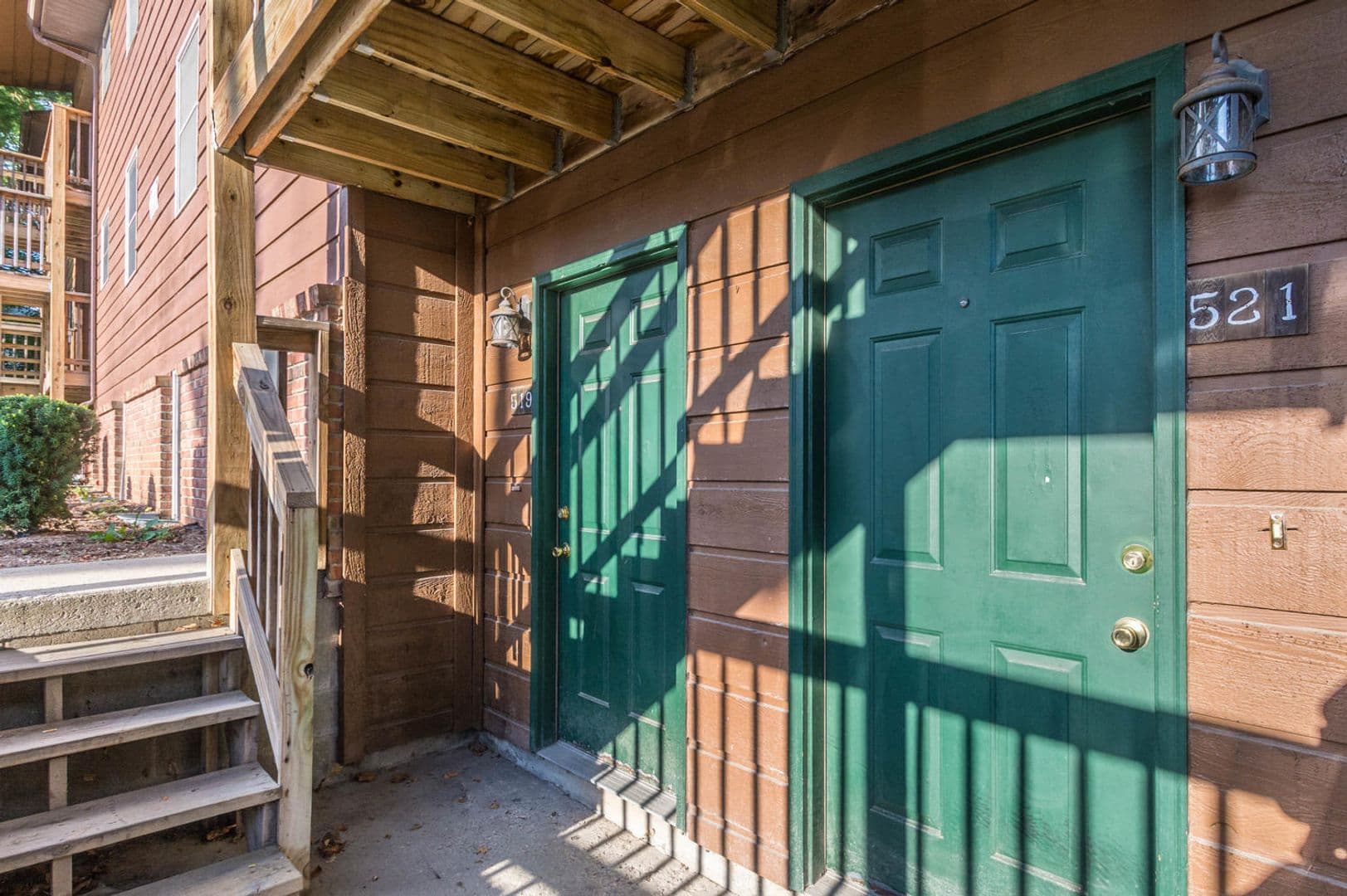 Bloomington Condo: 521 E Smith Avenue