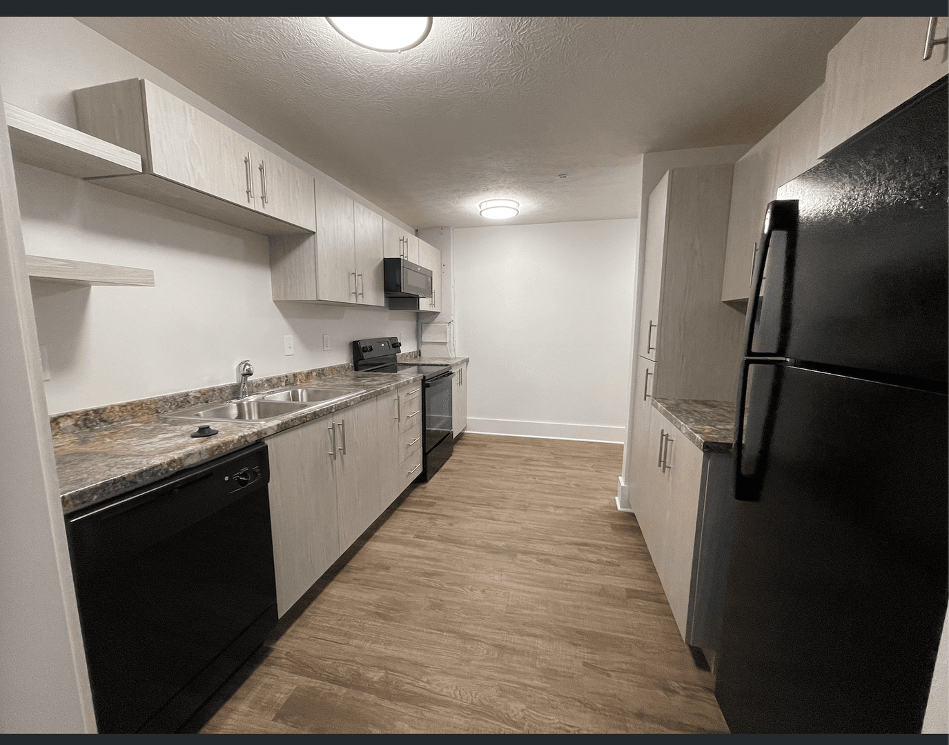 Lafayette Apartment: 300 N. 5th Street