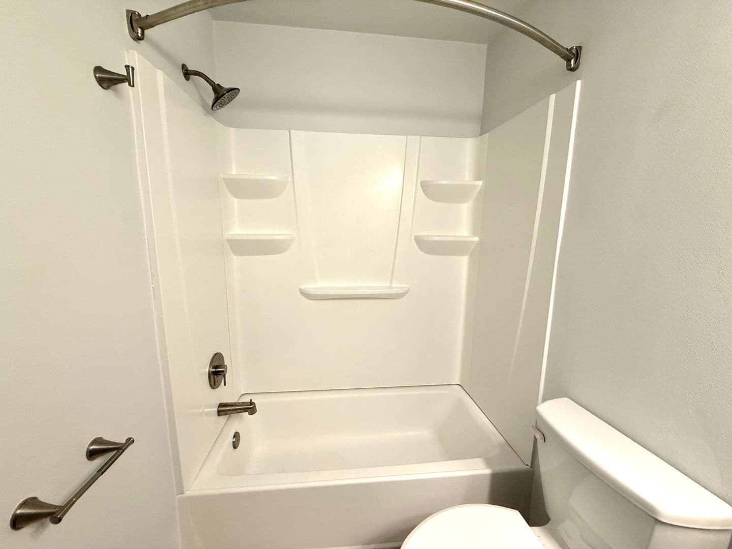 Blacksburg Apartment: 701 South Main St.