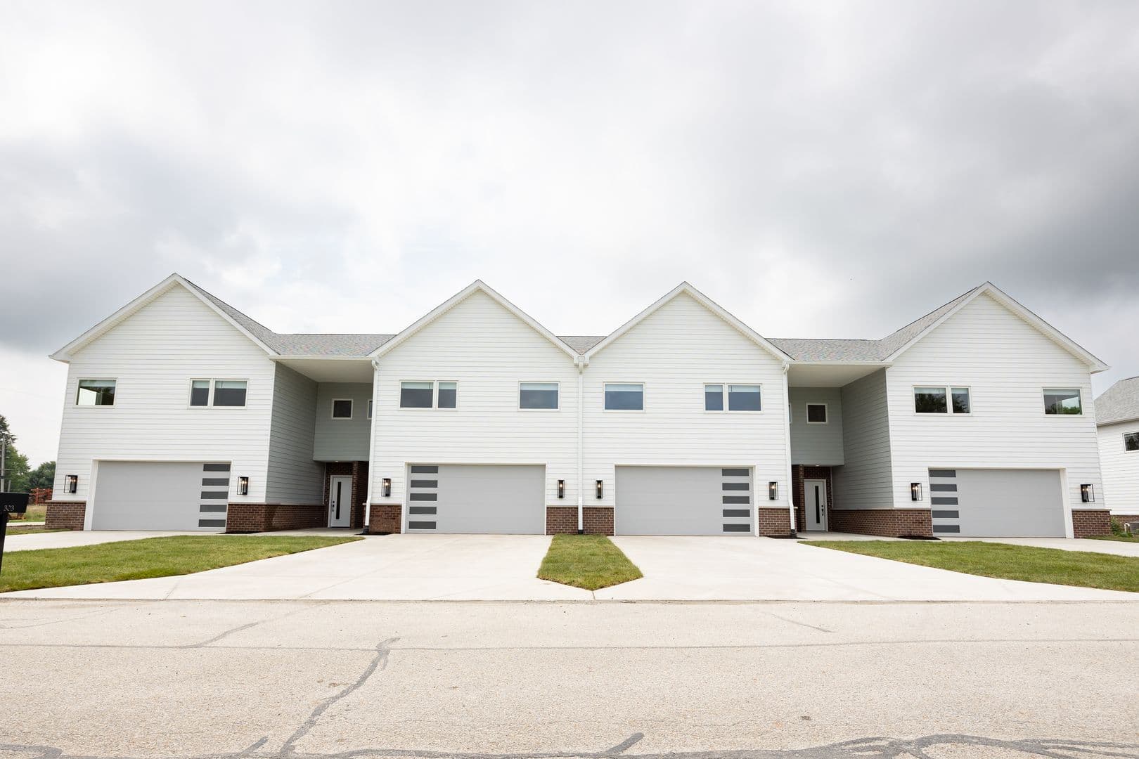 Remington Apartment: 301 W. Short Street