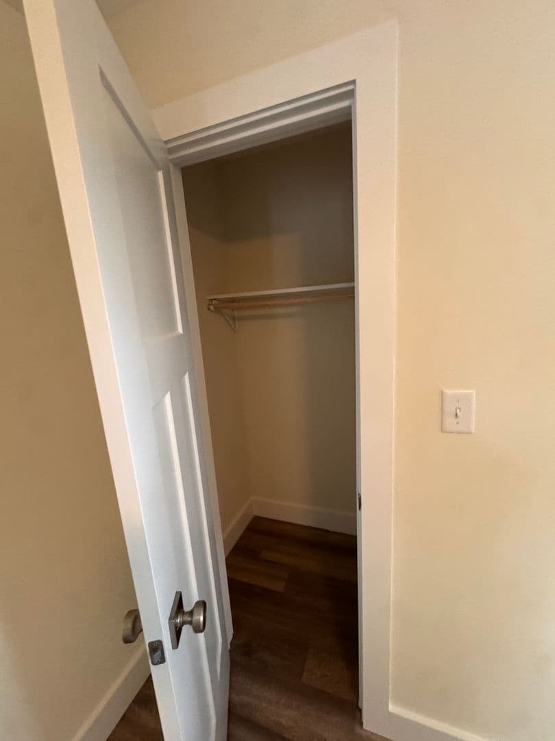 Bloomington Apartment: 446 E 2nd Street