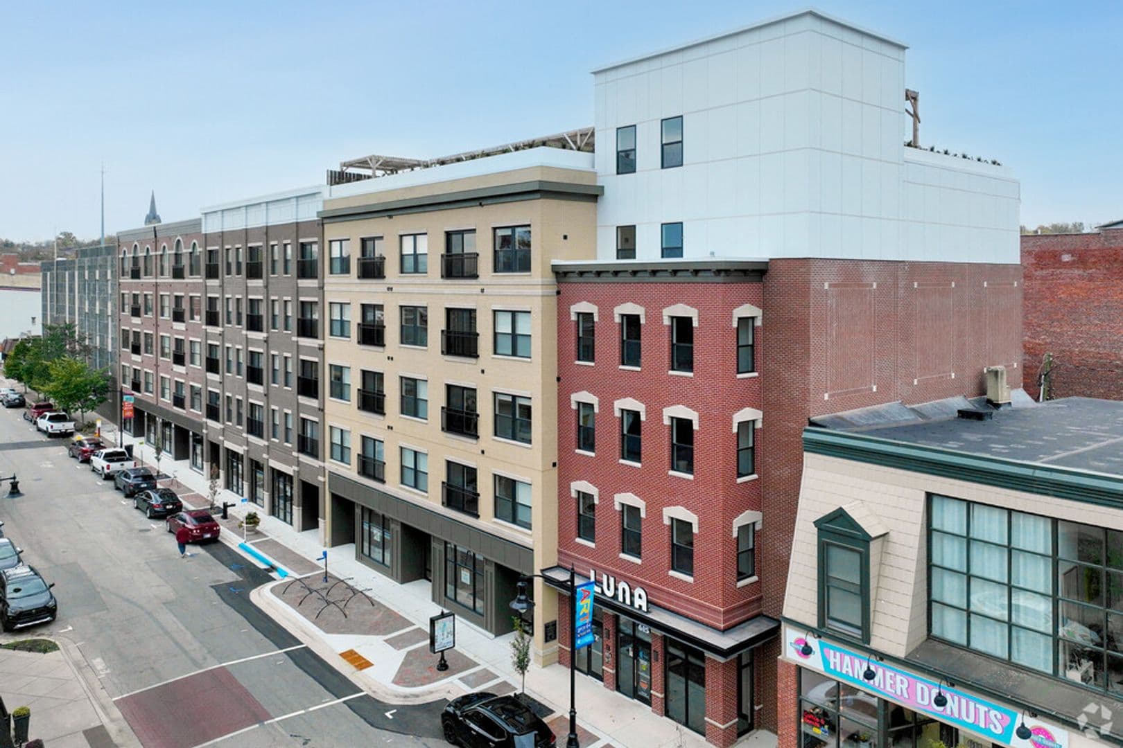 Lafayette Apartment: 615 Main Street