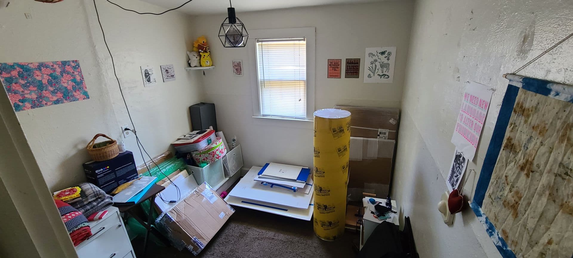 Bloomington House: 1104 N Woodburn Ave