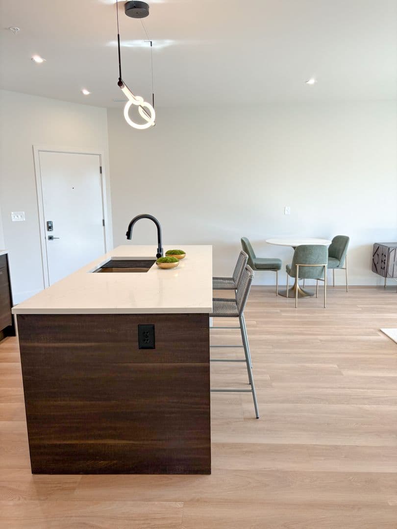 West Lafayette Apartment: 3597 Paramount Drive