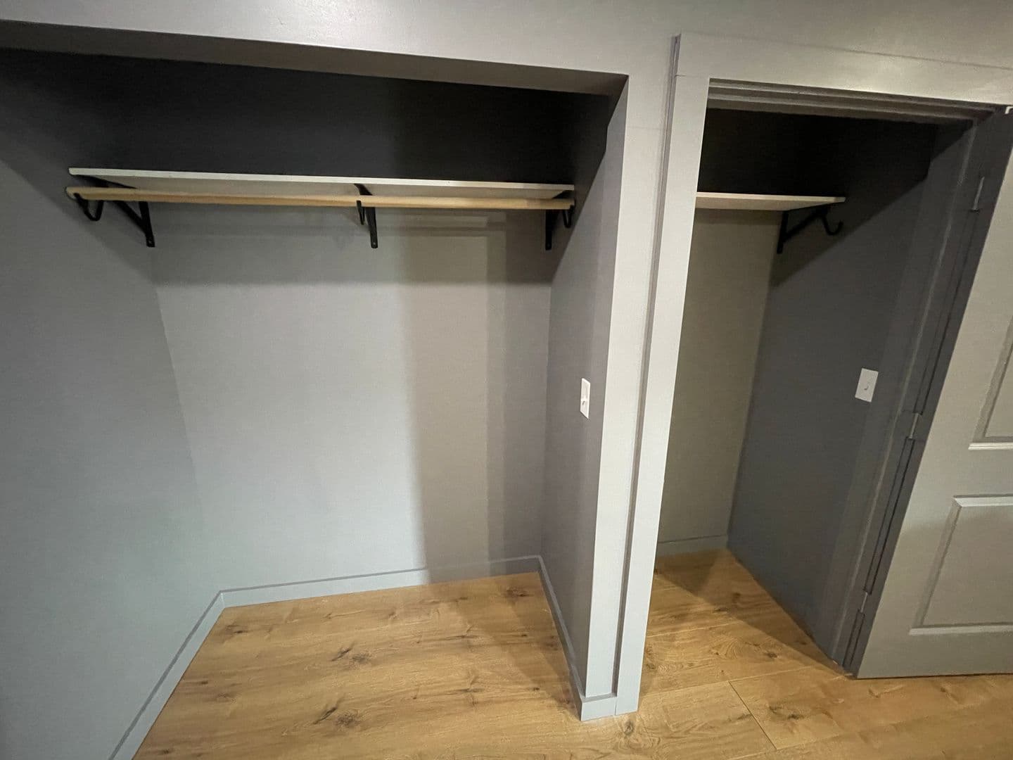 Bloomington Apartment: 217 W 6th St.