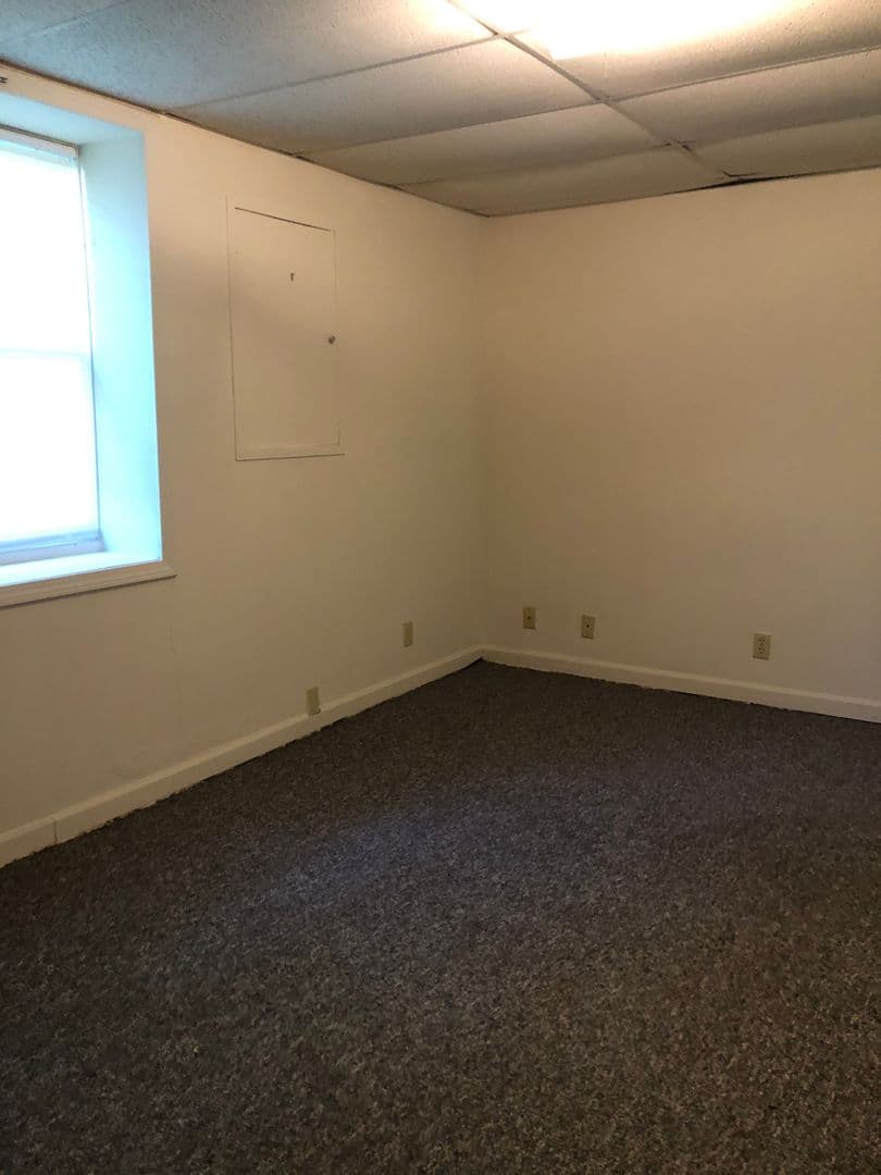 Bloomington House: 207 E 12th Street