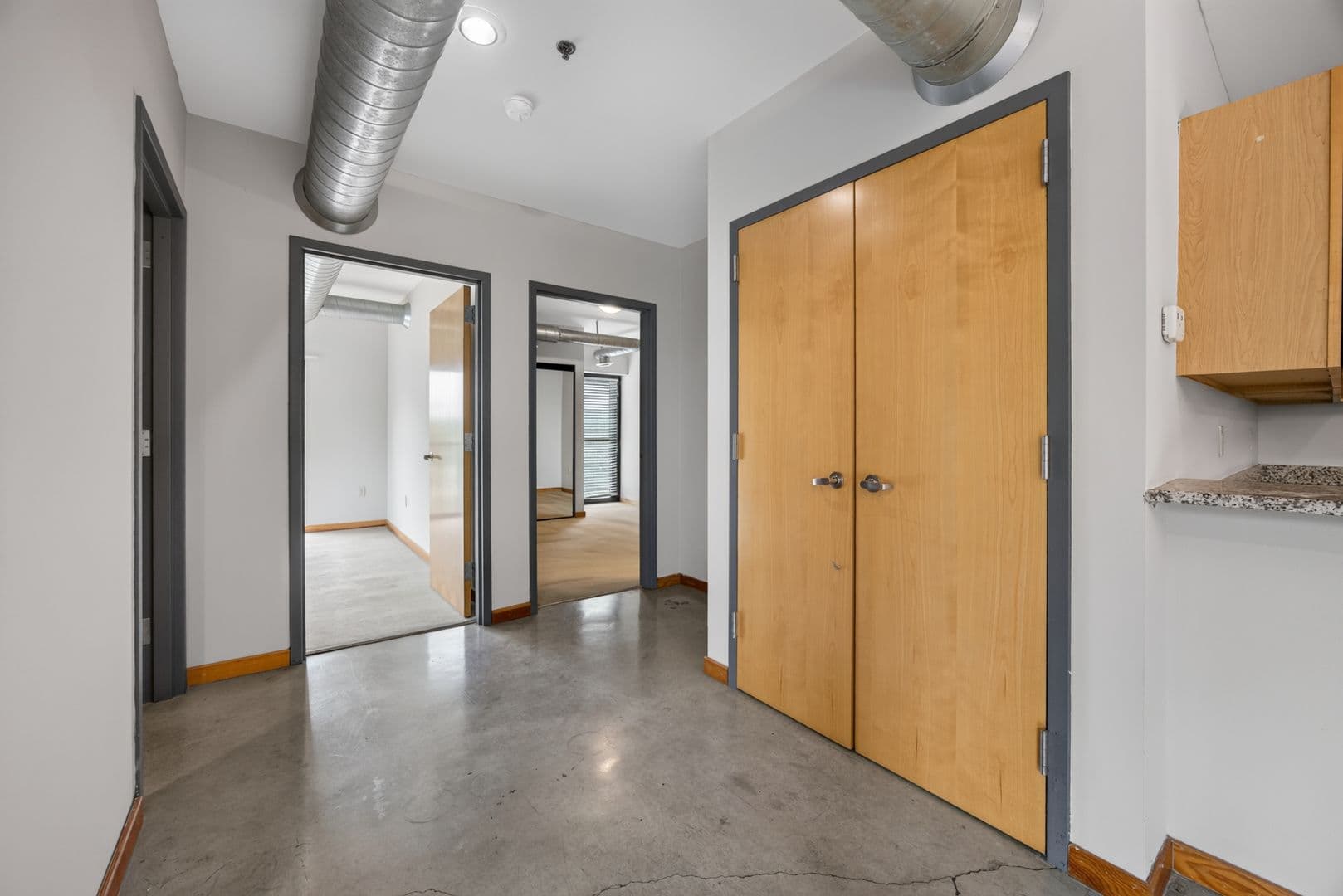 Bloomington Apartment: 219 E. 7th St.