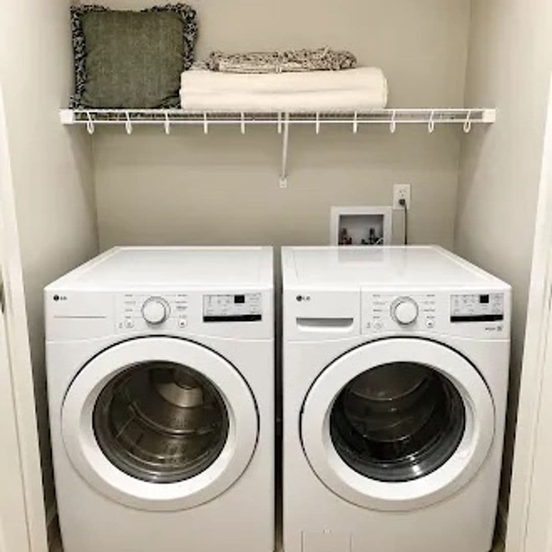 West Lafayette Apartment: 2555-2575 Neil Armstrong Dr