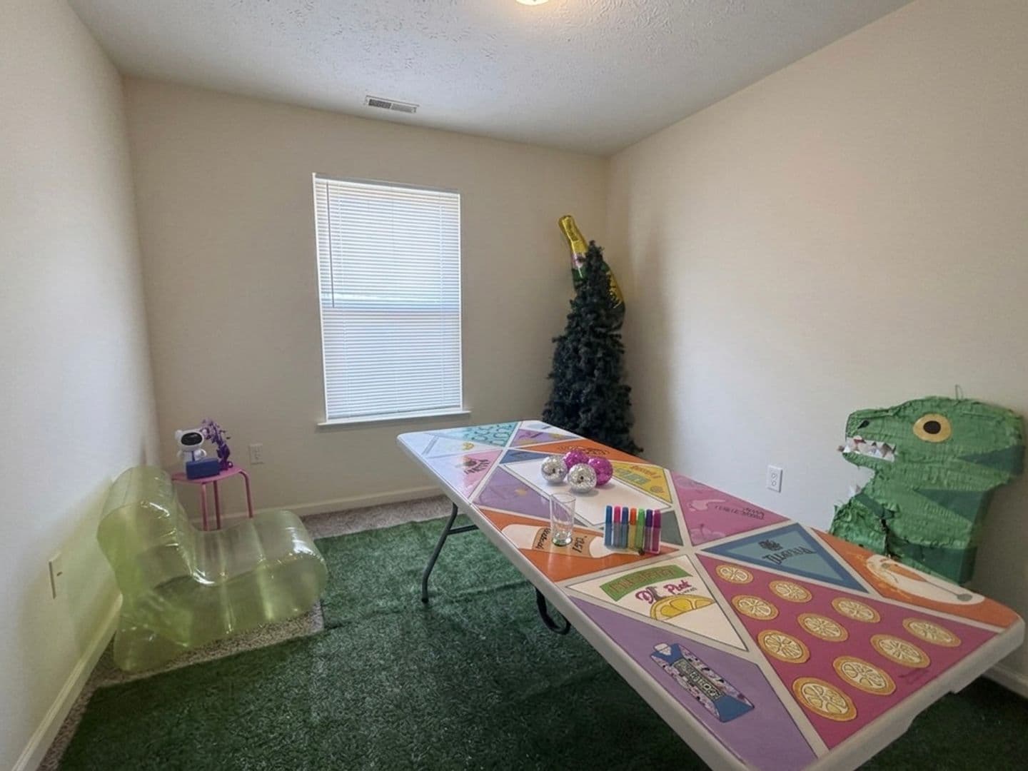Radford Apartment: 1102 Downey Street