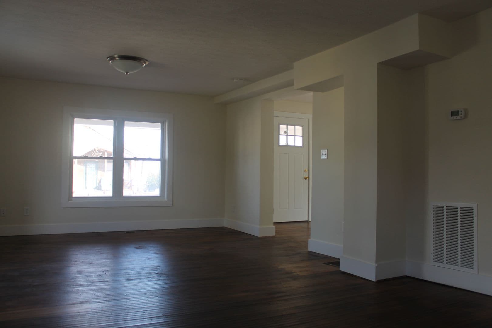 Bloomington House: 412 E 16th Street