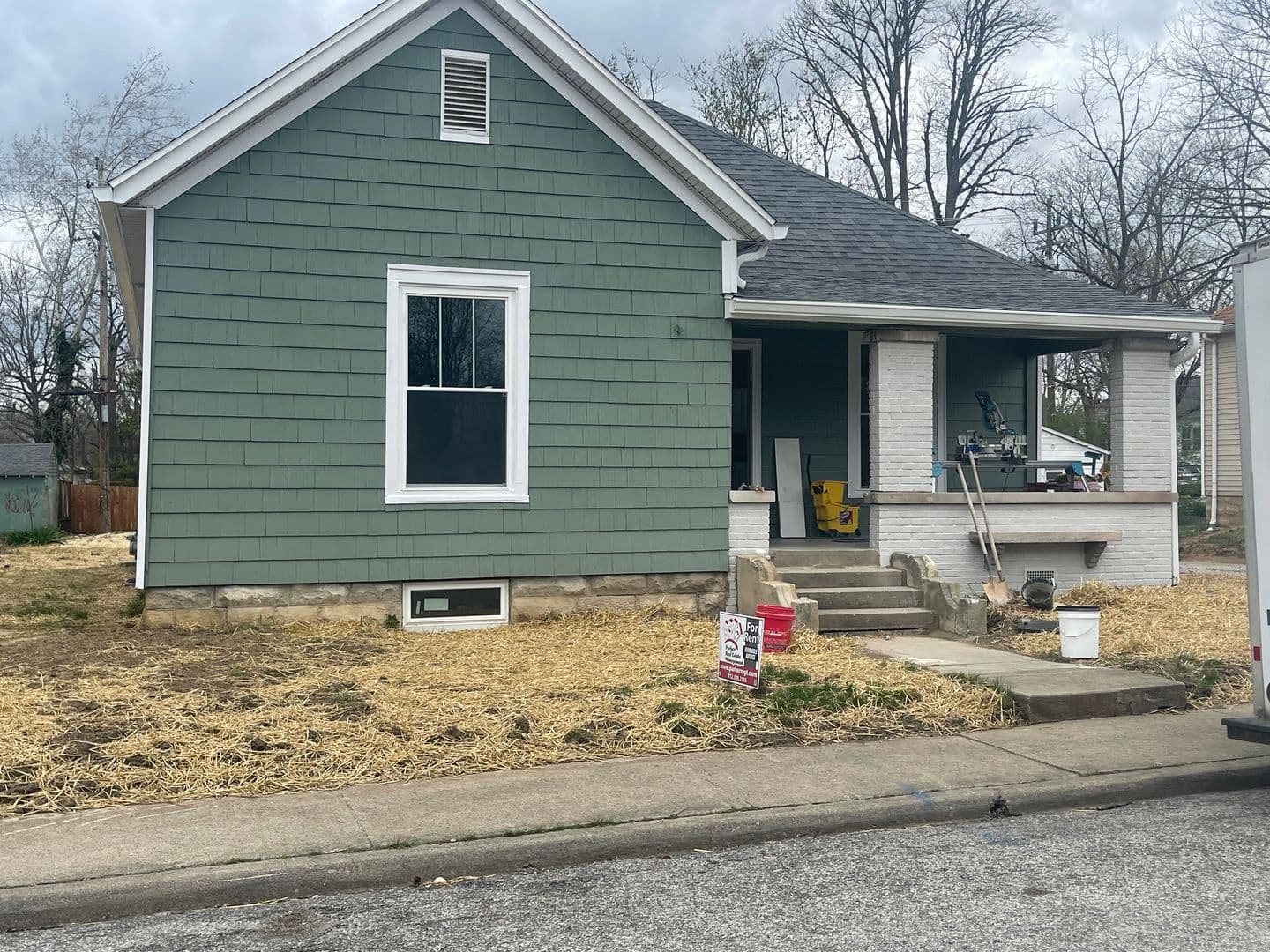 Bloomington House: 618 S Lincoln Street