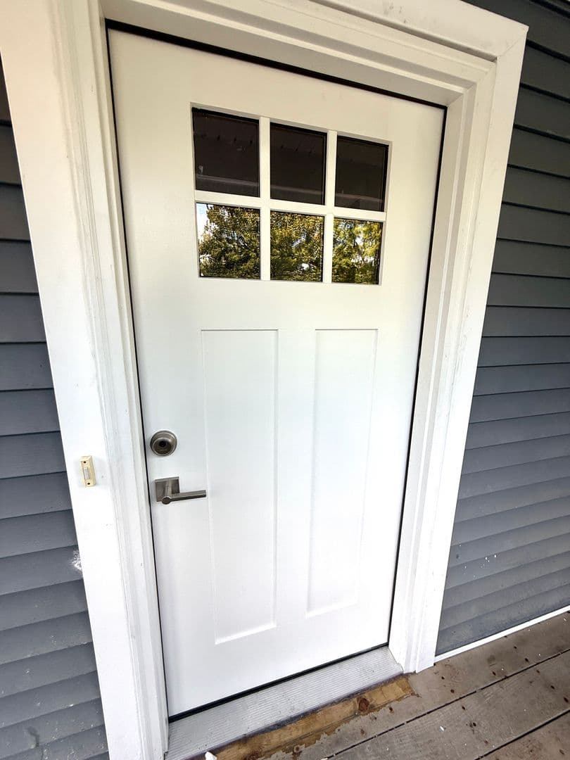 Blacksburg Apartment: 701 South Main St.