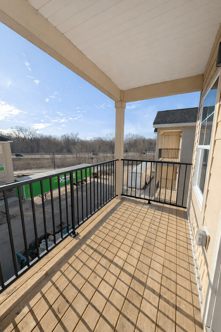 Lafayette Apartment: 3210-3243 Peninsula Pointe Circle W