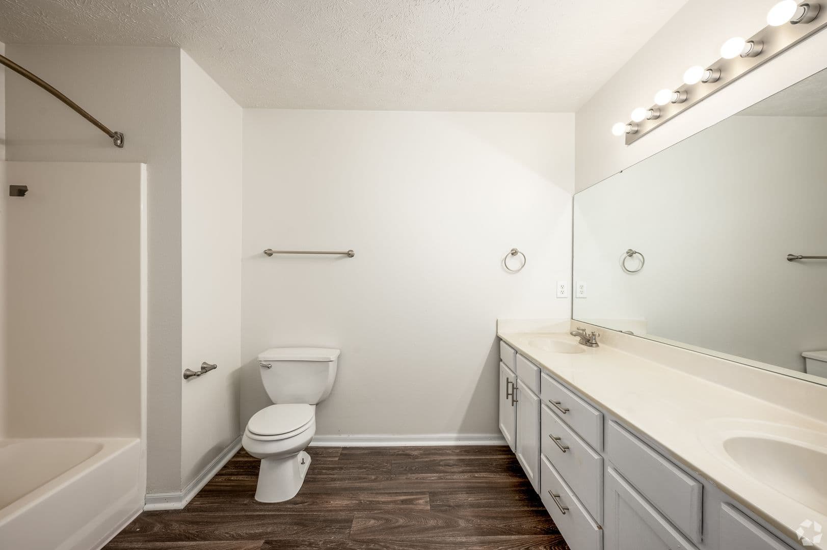West Lafayette Apartment: 1117 Anthrop Drive