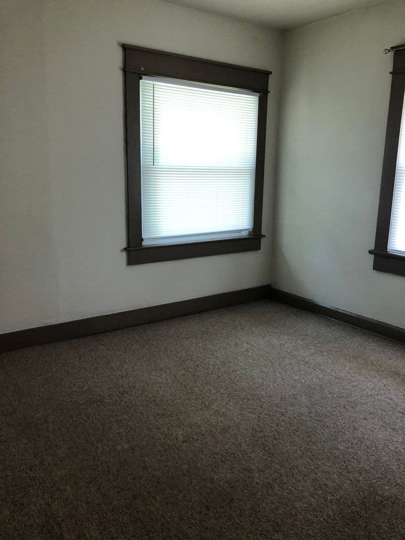 Bloomington House: 415 N Lincoln Street
