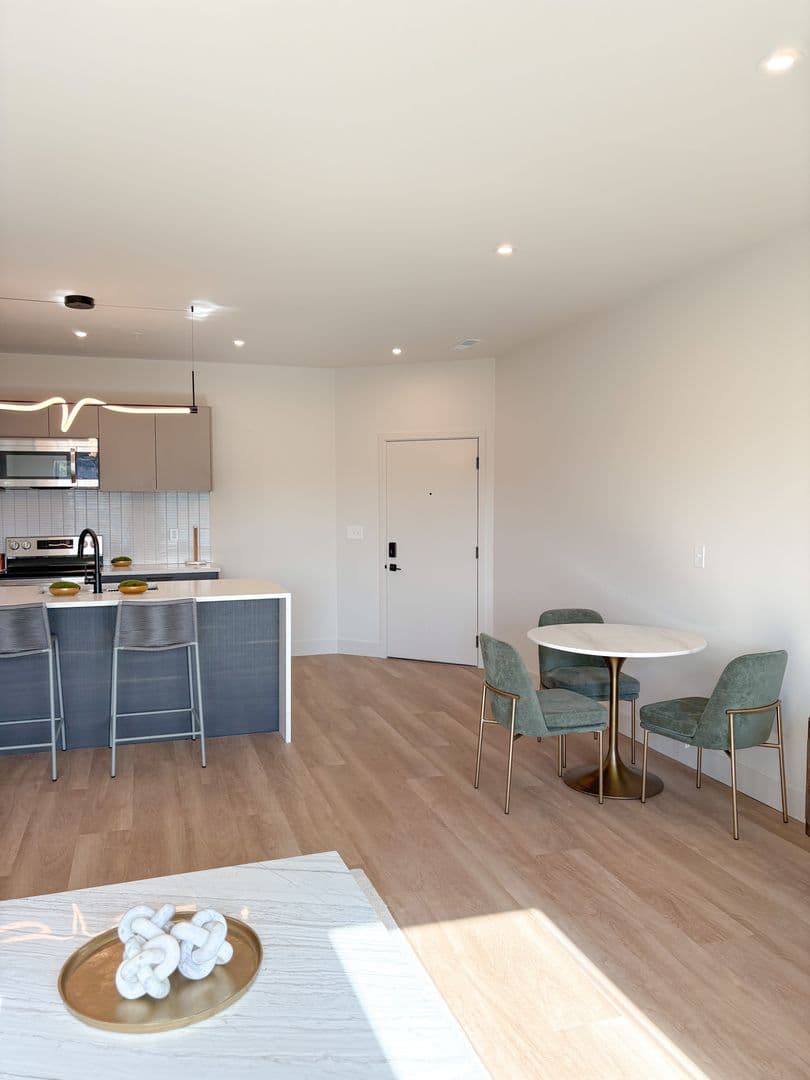 West Lafayette Apartment: 3597 Paramount Drive