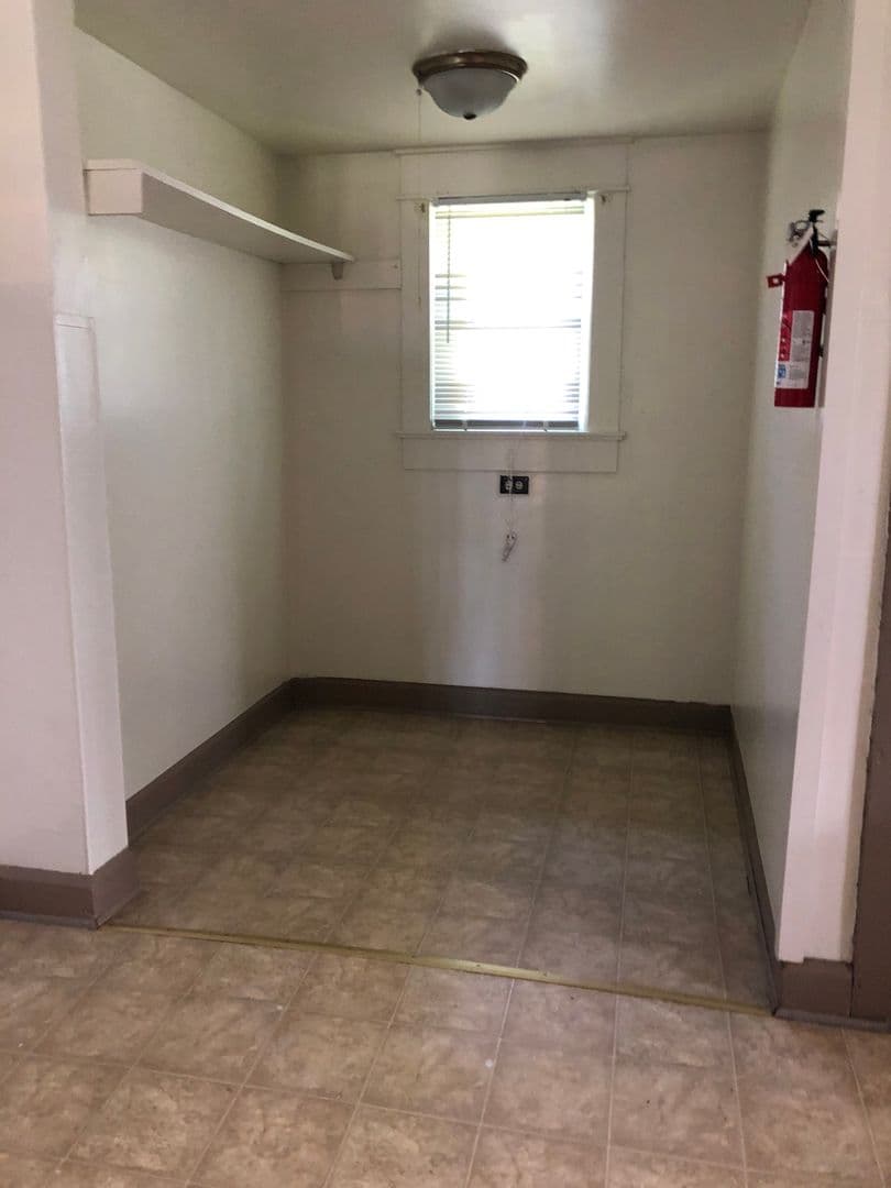 Bloomington House: 415 N Lincoln Street