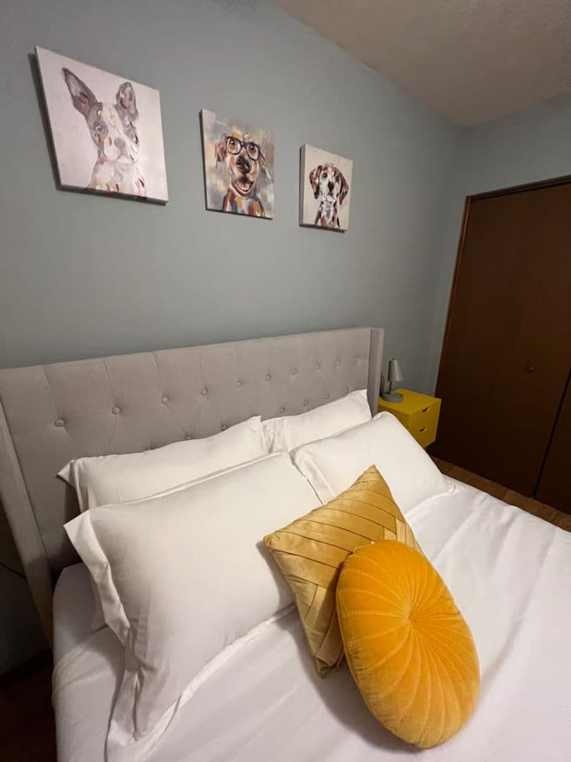 Bloomington Apartment: 401 W Clear Creek