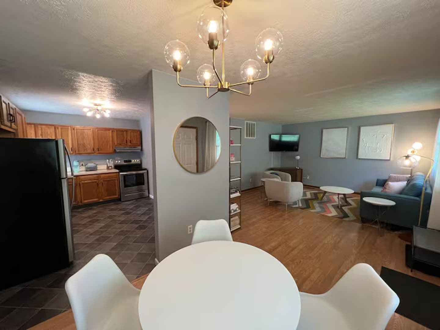 Bloomington Apartment: 401 W Clear Creek