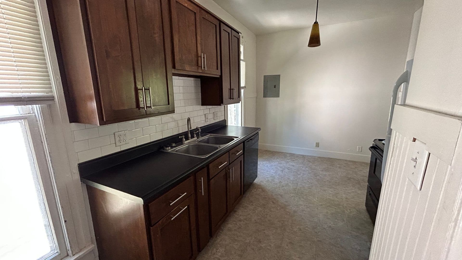 Bloomington House: 310 E 11th Street
