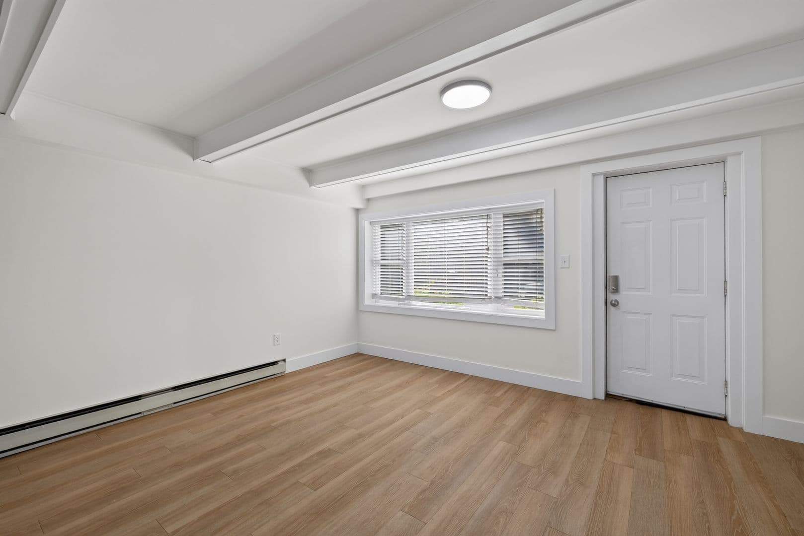 Bloomington Apartment: 323 S. Grant St.