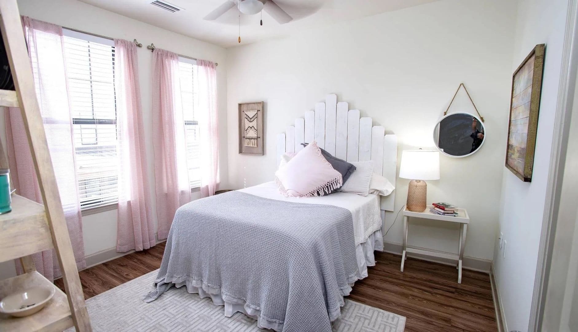 Auburn Apartment: 137 E Glenn Ave