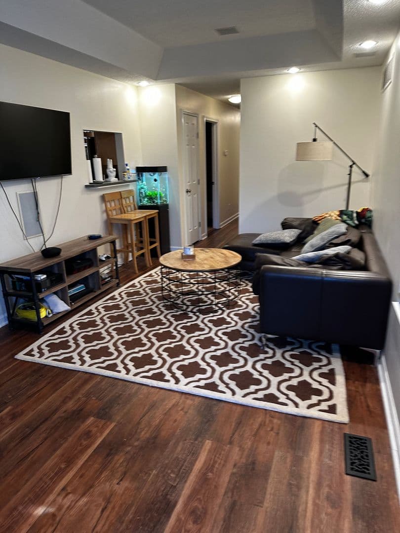 Bloomington House: 700 S Grant Street