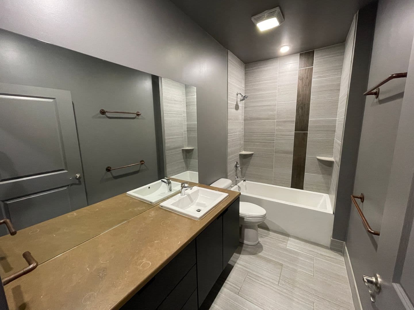 Bloomington Apartment: 217 W 6th St.
