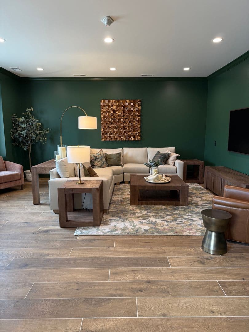 Lafayette Apartment: 3210-3243 Peninsula Pointe Circle W
