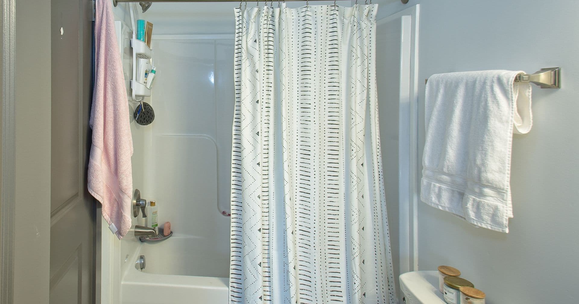 Blacksburg Apartment: 400 Broce Drive