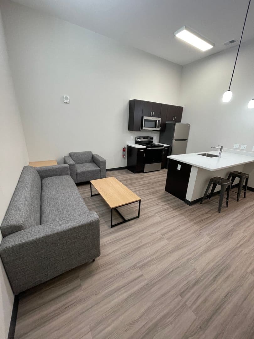 Bloomington Apartment: 2611 East 3rd Street