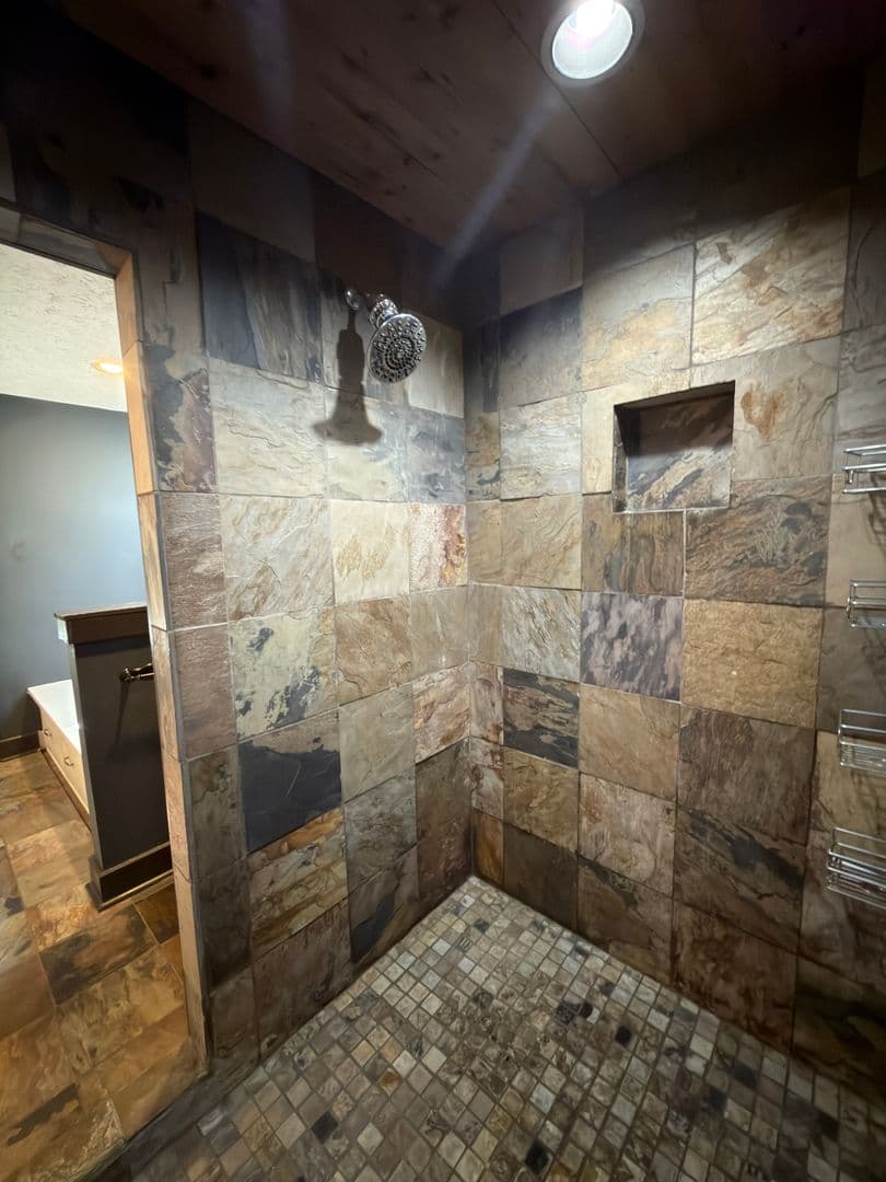 Bloomington Apartment: 420 W 13th Street