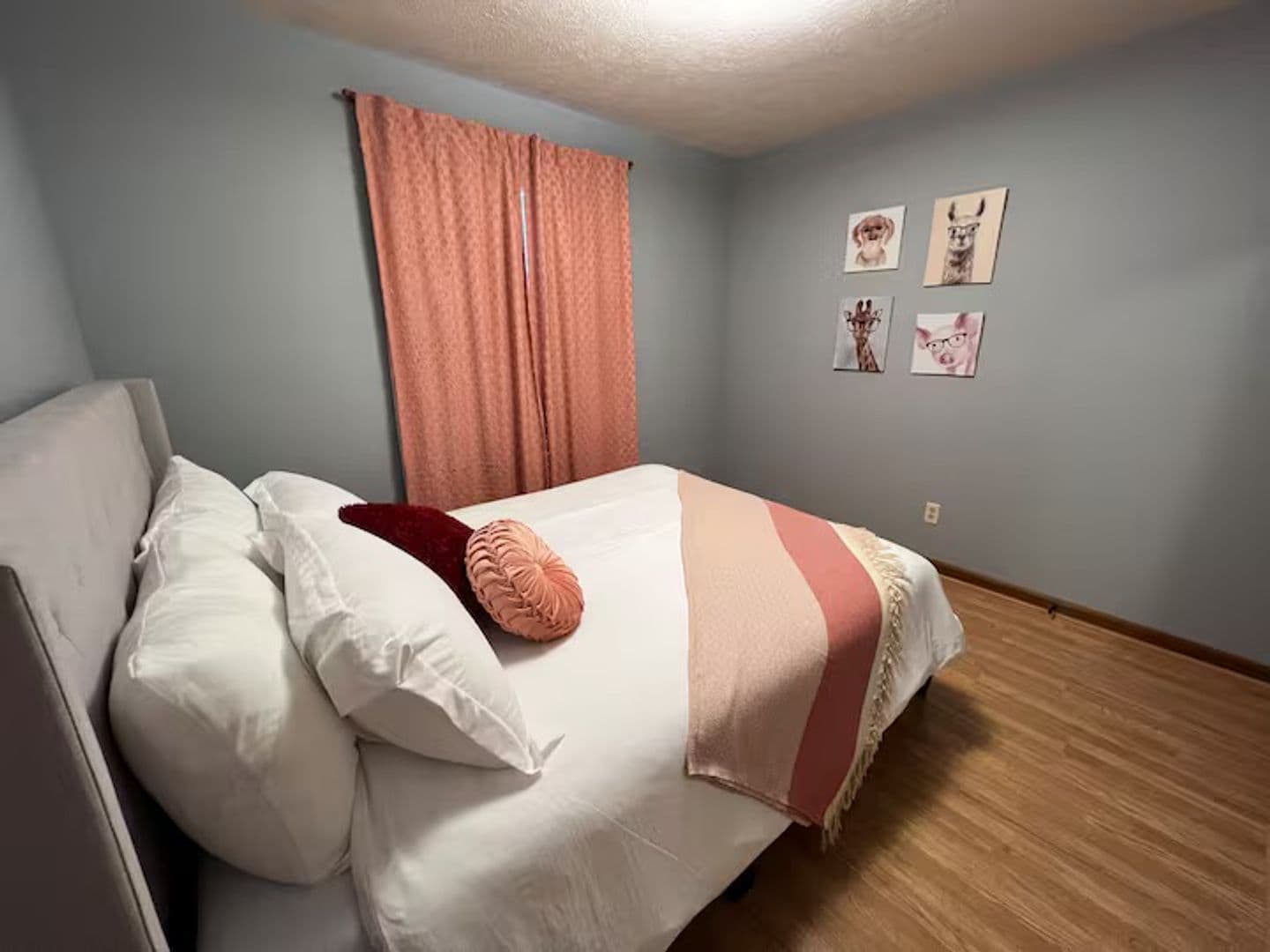 Bloomington Apartment: 401 W Clear Creek