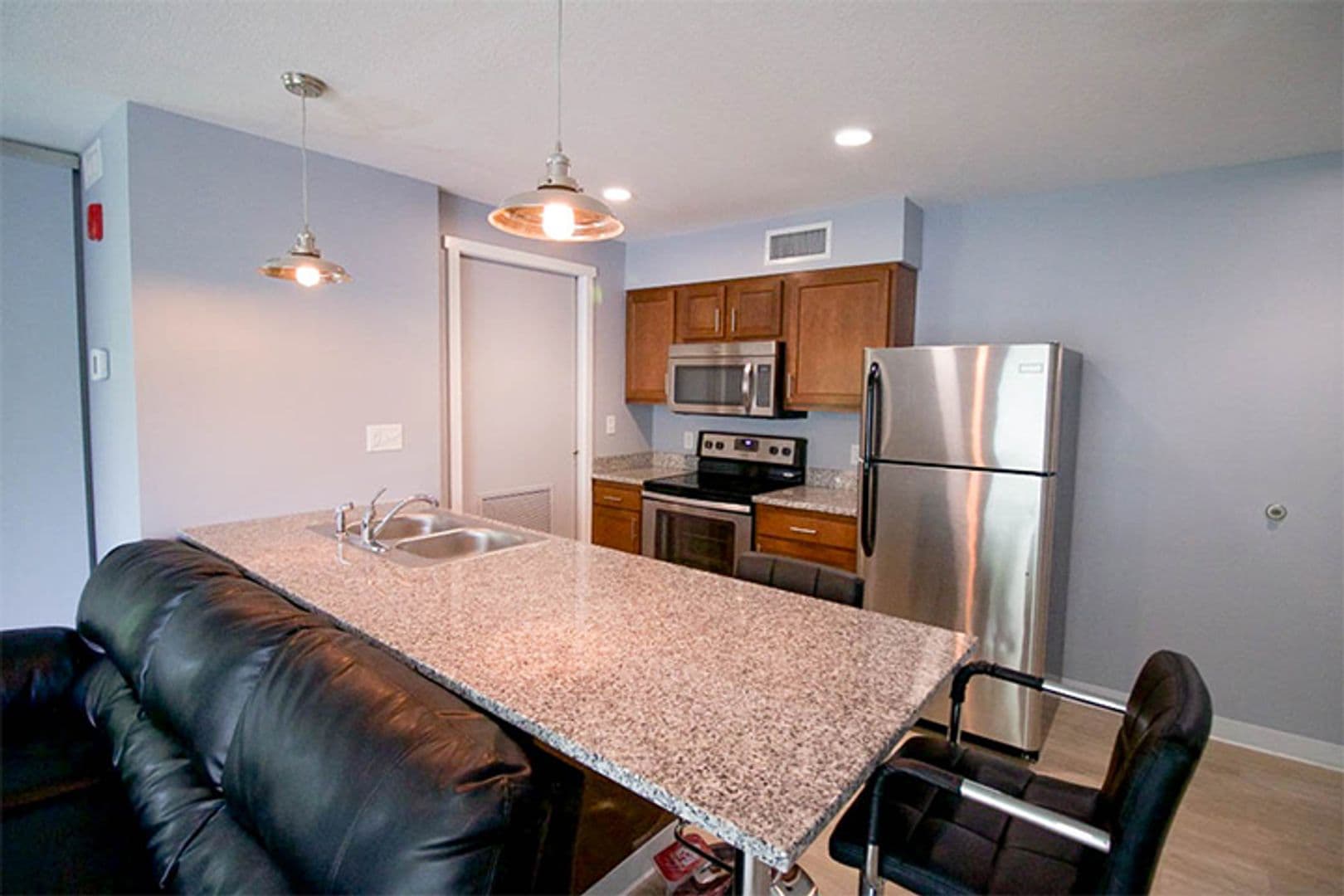Bloomington Apartment: 604 N. Smith Road