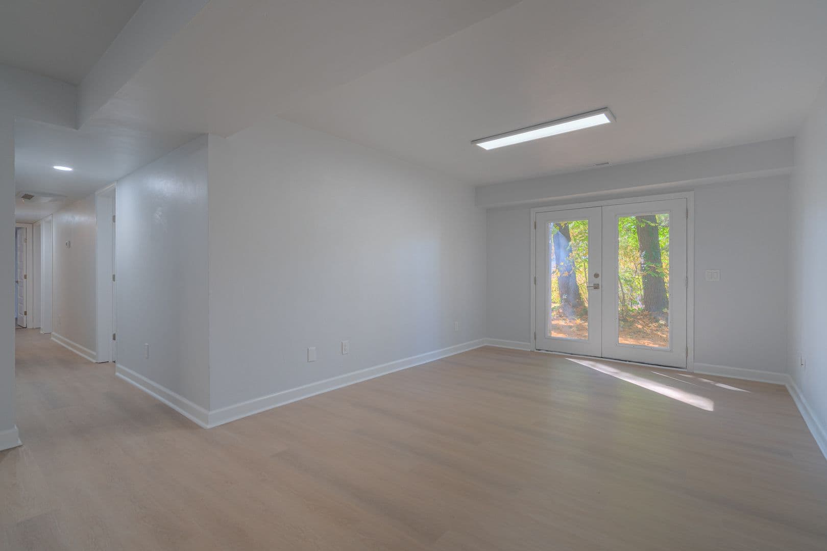 Blacksburg Apartment: 208 Wharton St.