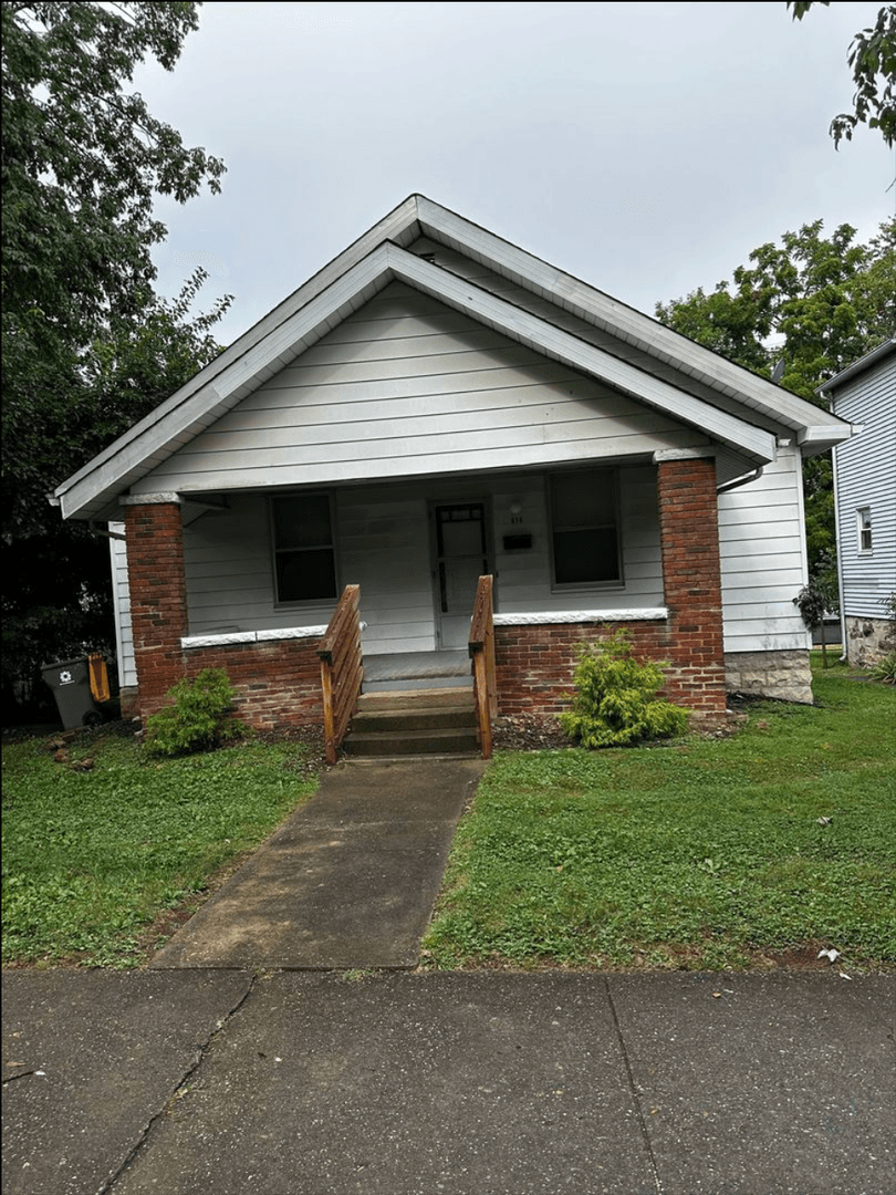 Bloomington House: 514 S Washington Street