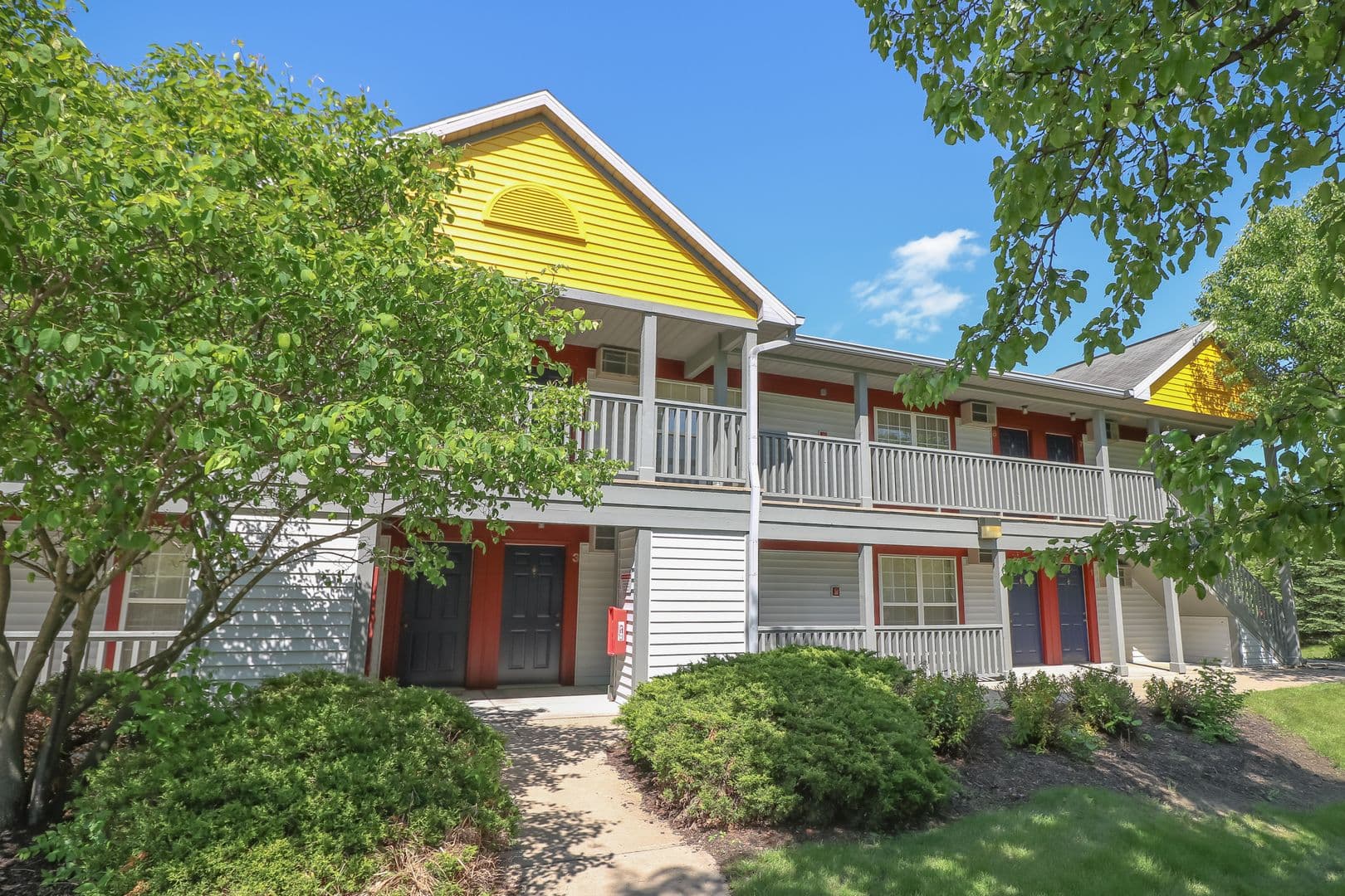 West Lafayette Apartment: 1160, 1193 Anthrop Drive