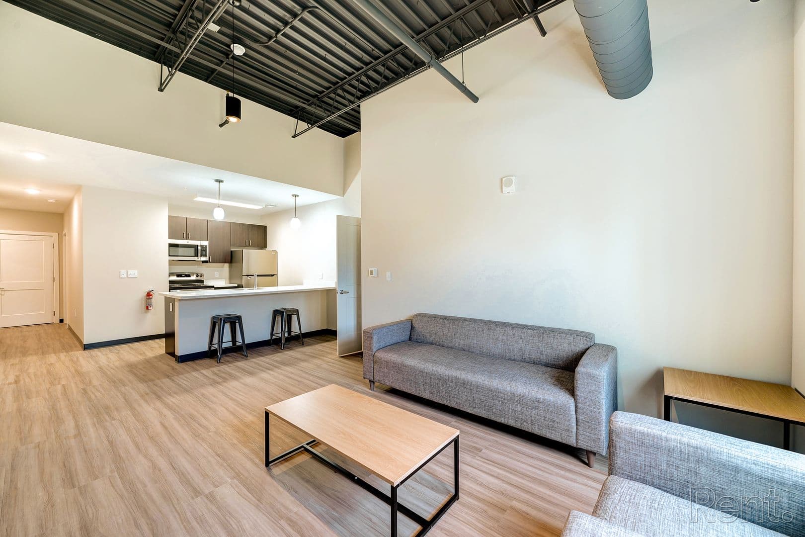 Bloomington Apartment: 2611 East 3rd Street