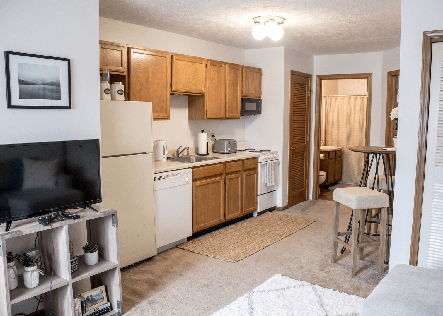 West Lafayette Apartment: 2251 Sagamore Parkway West