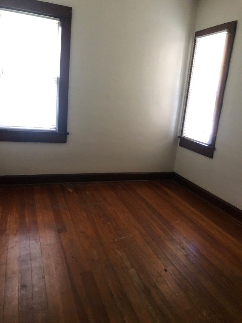 Bloomington House: 306 E 11th Street