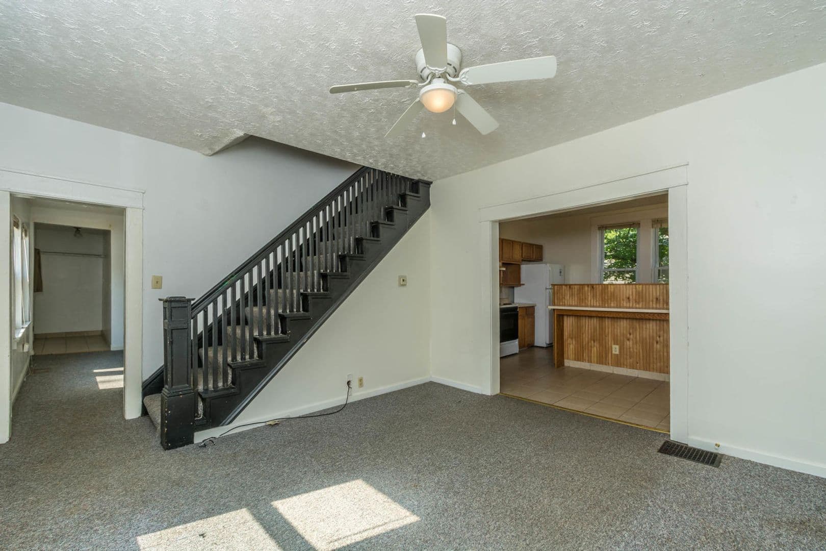 Bloomington Apartment: 804 E 11th