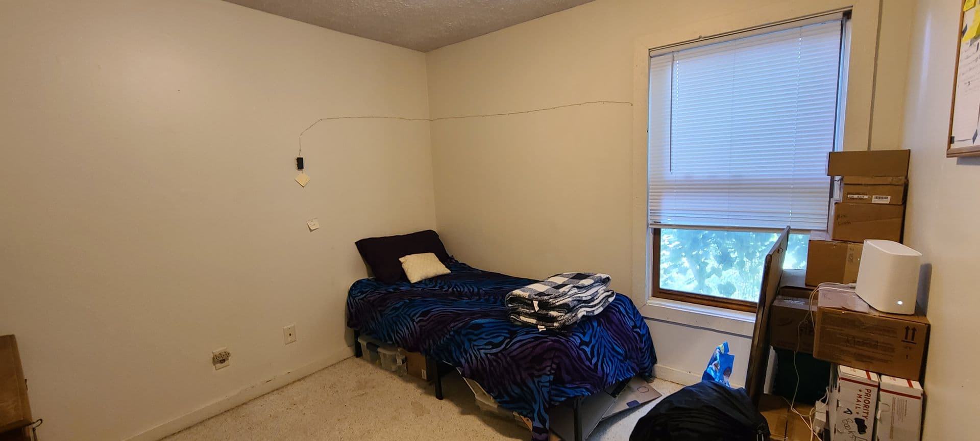 Bloomington House: 515 W. 16th St - 515