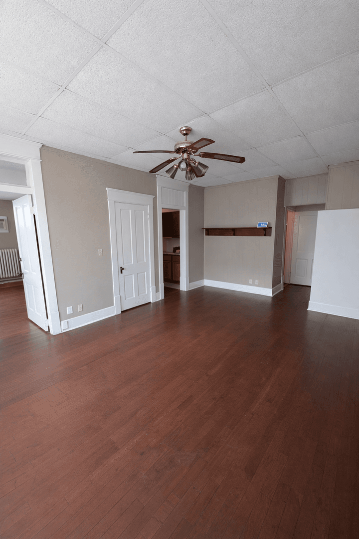 Lafayette Apartment: 704 N. 6th Street
