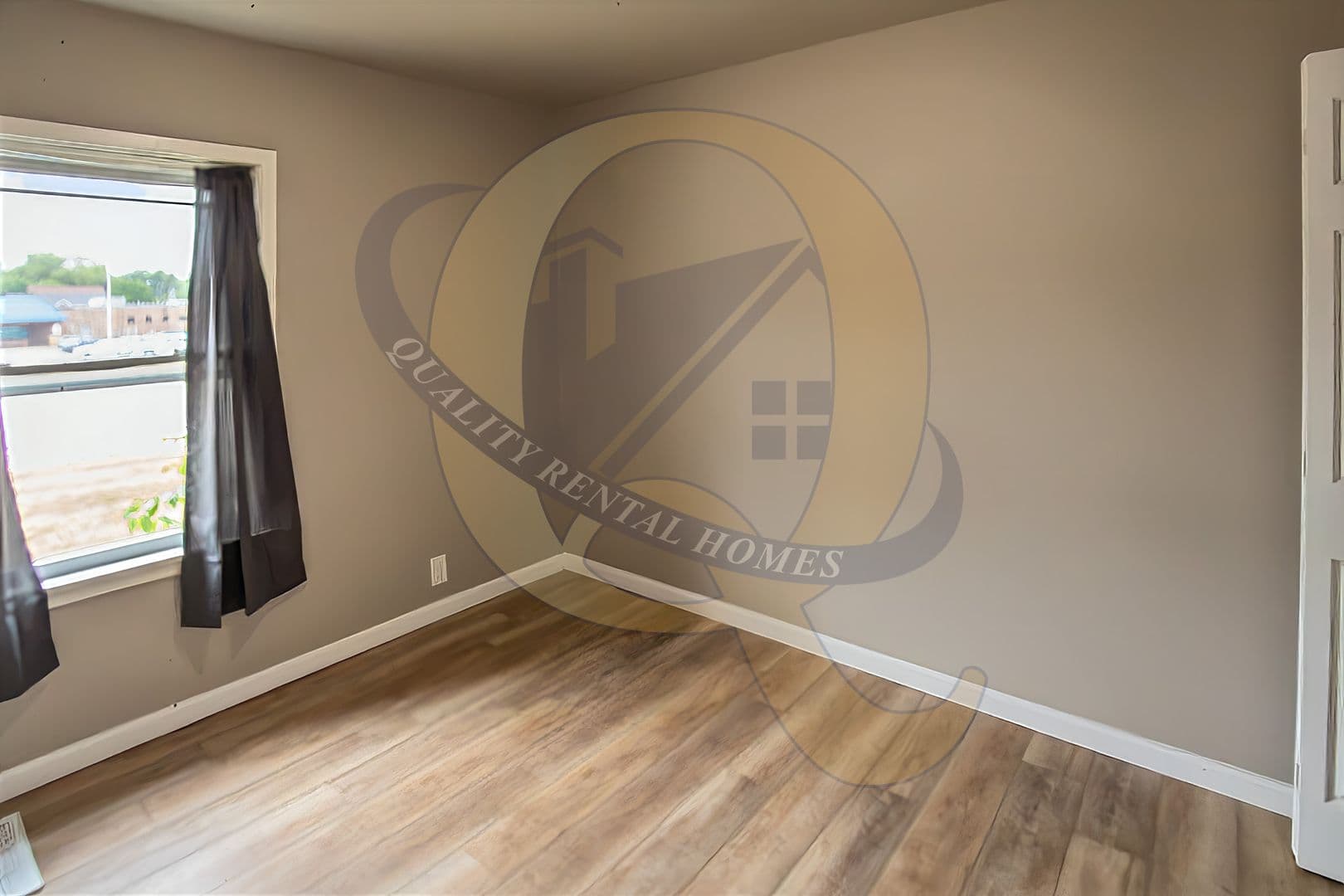 Clio Apartment: S Mill St