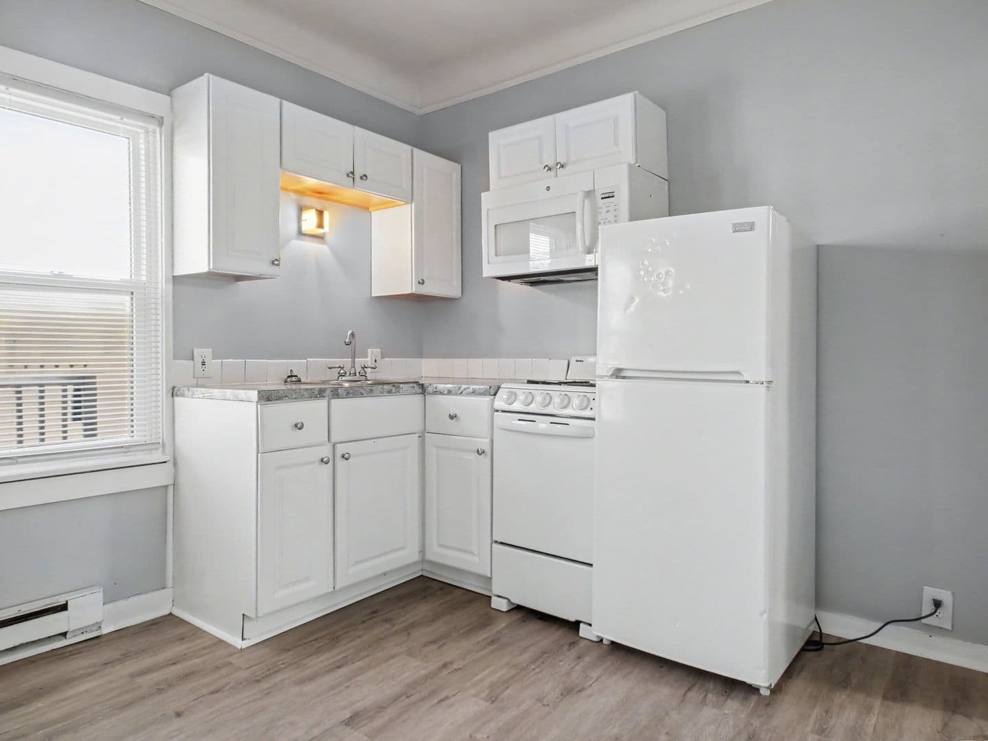 Clio Apartment: S Mill St